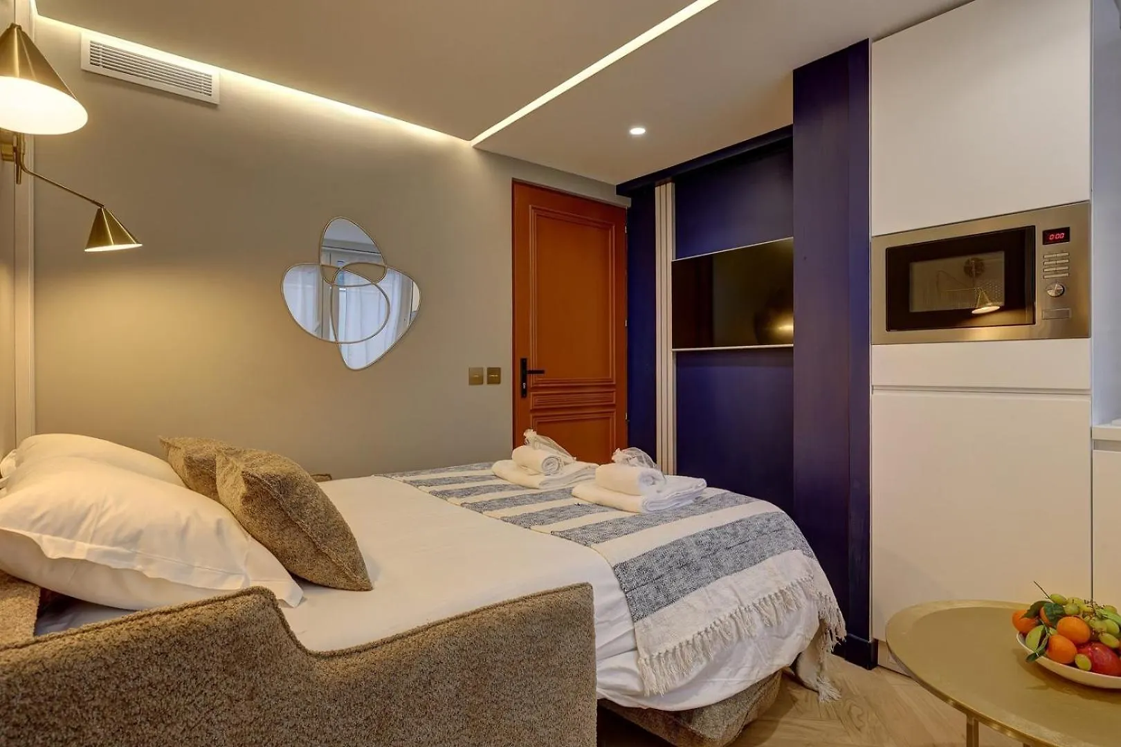369 Suite Fondary 5 - Superb Apartment In Paris