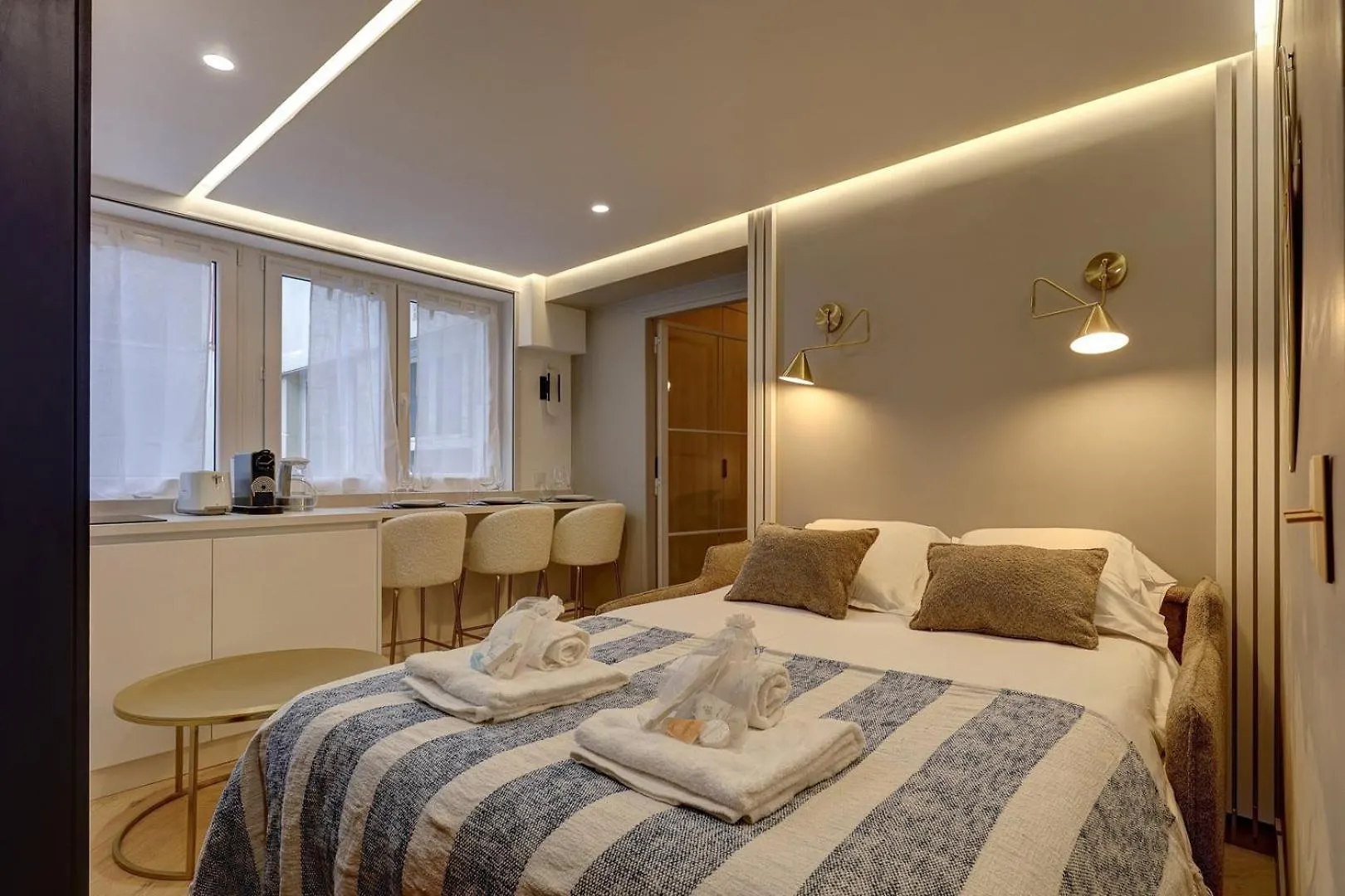 369 Suite Fondary 5 - Superb Apartment In Paris France